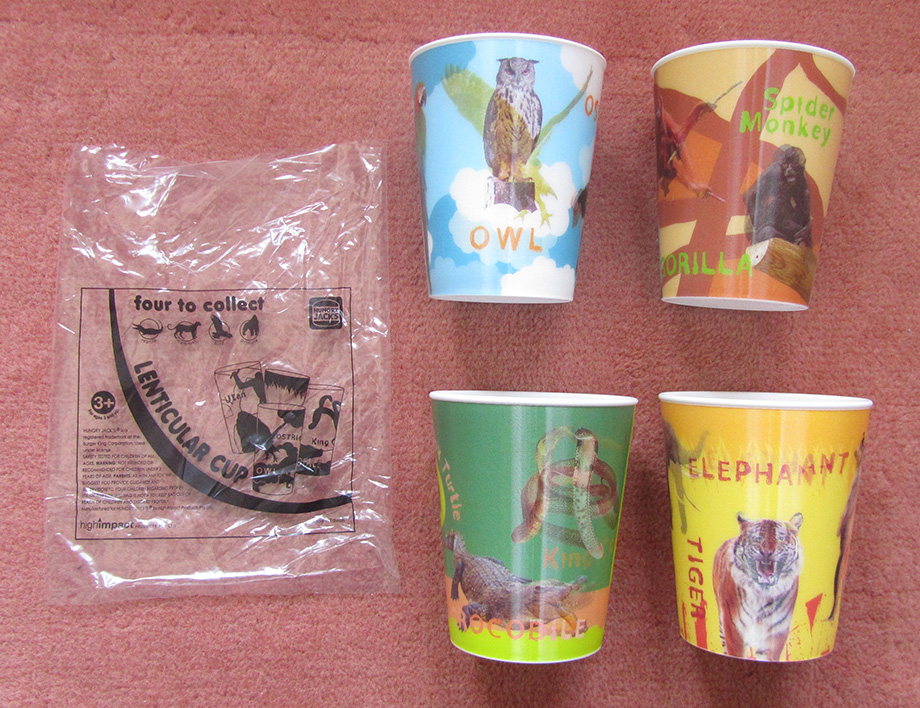 Lenticular cups